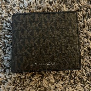 Men’s Michael Kors wallet
